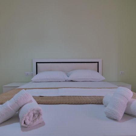 Noel Sea View Apartments Sarandë Exteriér fotografie