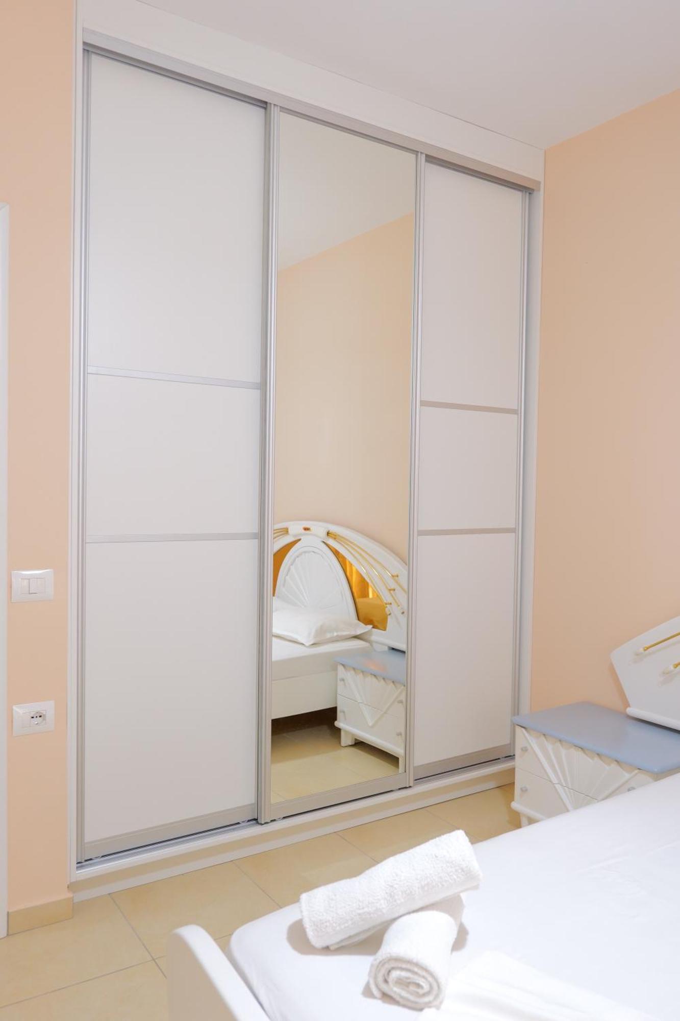 Noel Sea View Apartments Sarandë Pokoj fotografie
